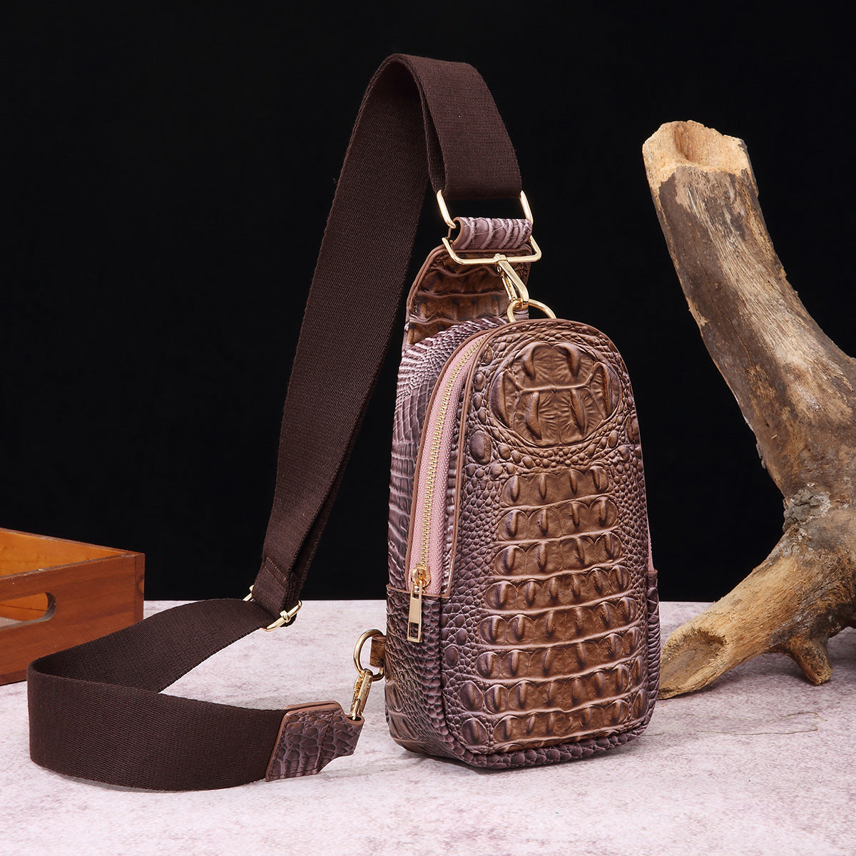 Wholesale PU Wide Shoulder Strap Women's Crocodile Pattern Chest Bag Waist Bag Crossbody Bag
